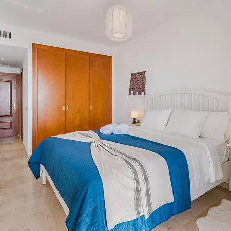 Hermitage Homes Rpla 아파트